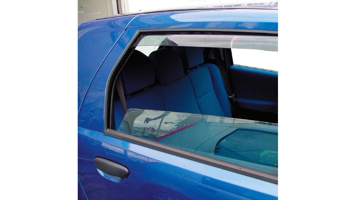 D%C3%A9flecteurs+lat%C3%A9raux+Master+Fum%C3%A9+%28arri%C3%A8re%29+sur+mesure+pour+Chevrolet+Captiva+2006-2015+%2FOpel+Antara+5-portes+2006-2017